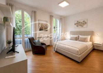 Camera da letto - Four-room apartment viale San Bartolomeo, 833, La Spezia - photo 6