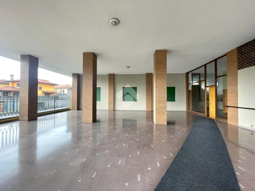 Apartment Corso Roma, Borgomanero - photo 2