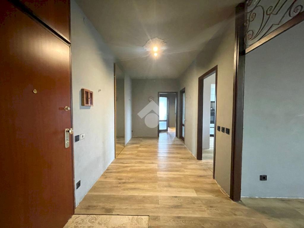Apartment Corso Roma, Borgomanero - photo 3