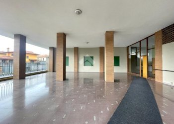 Apartment Corso Roma, Borgomanero - photo 2
