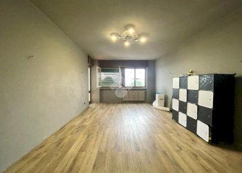 Apartment Corso Roma, Borgomanero - photo 4