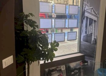 Interno non residenziale - Shop via Sant'Agostino, 8, Torino (neighborhood Centro) - photo 3