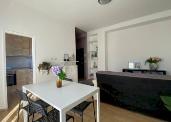 Salone - Two-room apartment via Domenico Millelire, 16, Milano - photo 10
