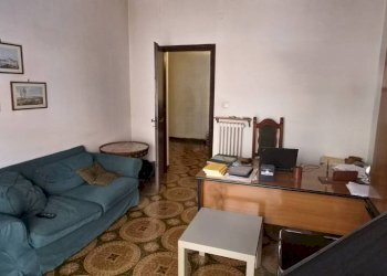 Studio - Apartment via Renato Dario Lupo, Taranto - photo 4