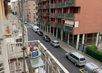 Balcone - Two-room apartment via Bioglio, 17, Torino (neighborhood Barriera Milano) - photo 7