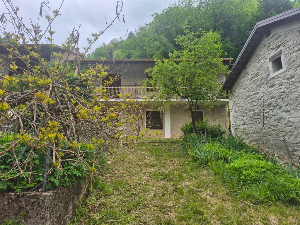 Giardino - Rustic Frazione Tanara, Rittana - photo 3