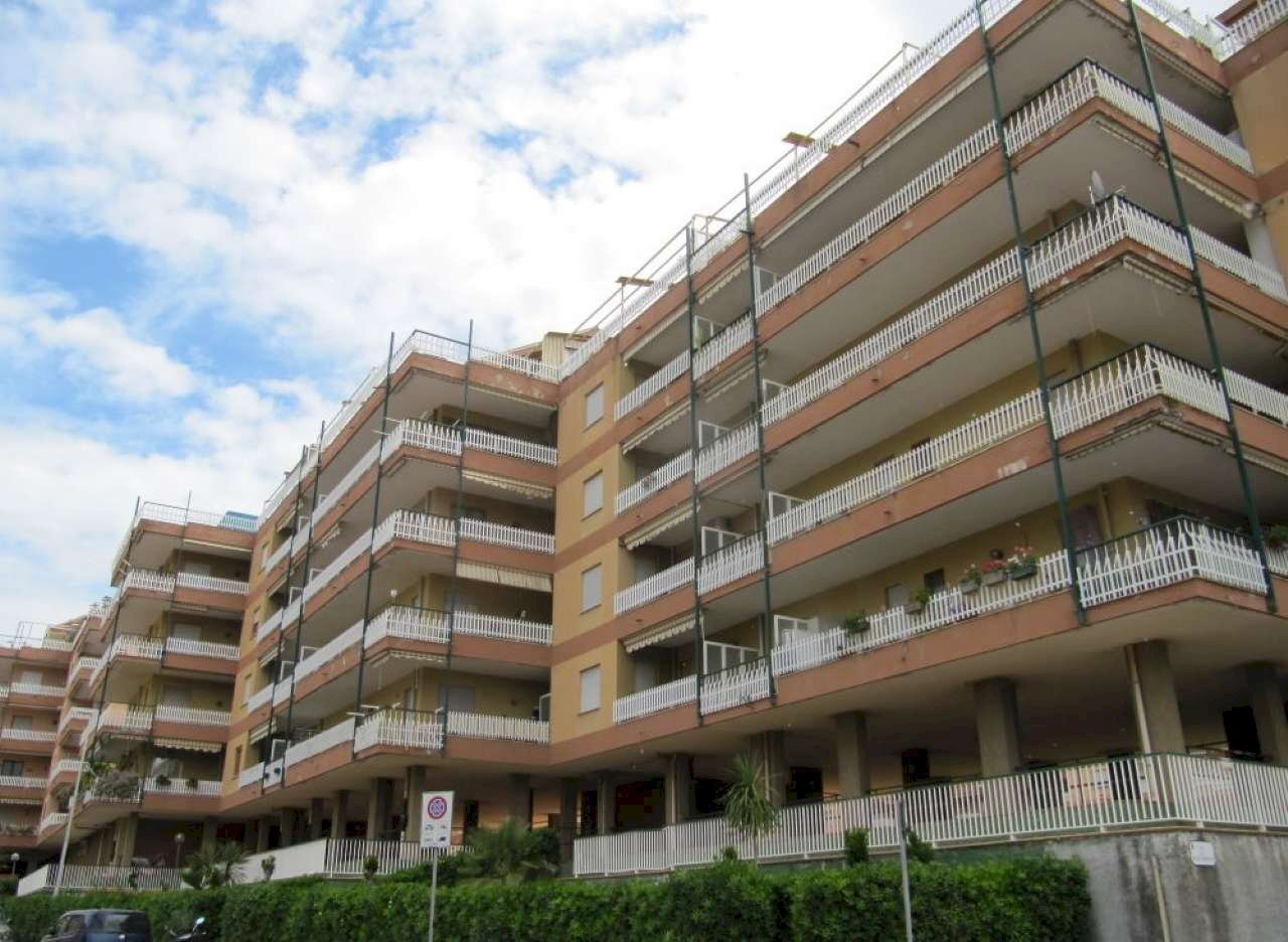 IMG_3144 (2) - Trilocale via LAMBOGLIA, 8, Ventimiglia - foto 2