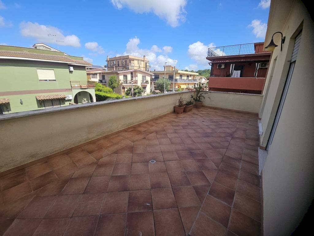 Terrazzo - Two-room apartment via Sangineto, Roma - photo 3