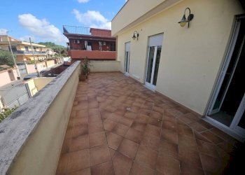 Terrazzo - Two-room apartment via Sangineto, Roma - photo 2