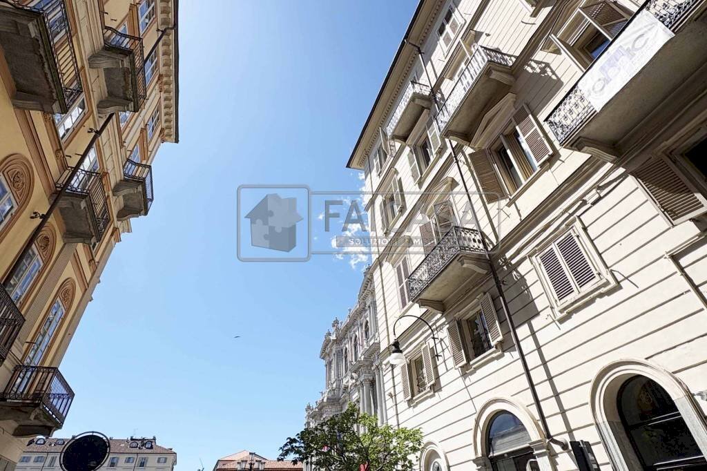 Zona - Appartamento via Carlo Alberto, 4, Torino (zona Centro) - foto 2