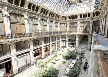 Cortile interno - Appartamento via Carlo Alberto, 4, Torino (zona Centro) - foto 9
