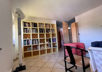 img_6334 - Four-room apartment via Filippo Scroppo, 4, Torre Pellice - photo 5