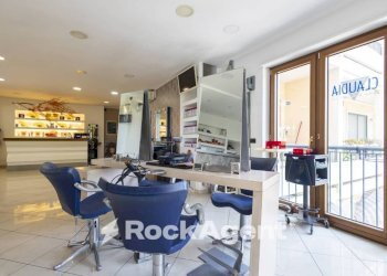 Interno non residenziale - Negozio viale dei Bizantini, 75, Catanzaro - foto 20