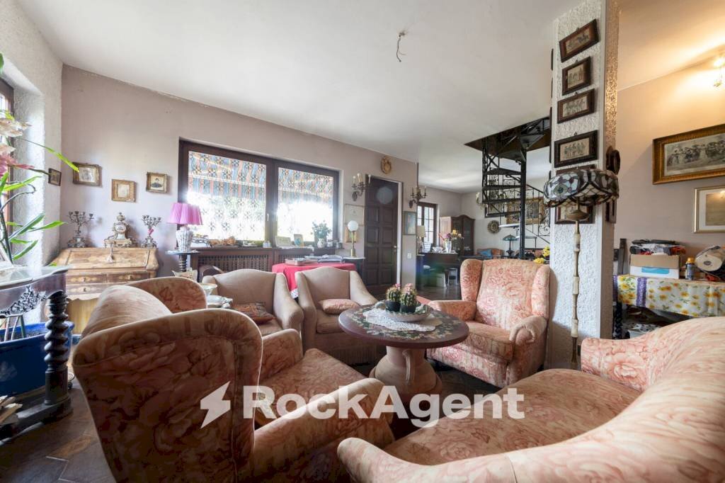 Salone - Villa viale Grigna, 28, Camparada - foto 3