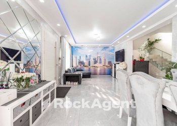 Interno non residenziale - Villa via Campania, 31, Selvazzano Dentro - foto 3