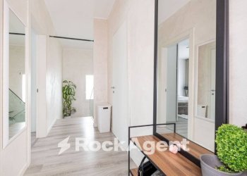 Corridoio - Villa via Campania, 31, Selvazzano Dentro - foto 8
