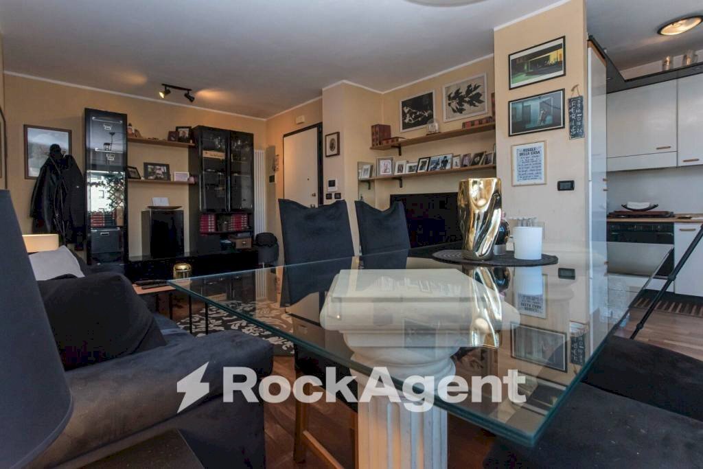 Salone - Three-room apartment viale Primo Vere, 148, Pescara - photo 2