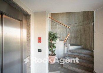 Ascensori - Three-room apartment viale Primo Vere, 148, Pescara - photo 24