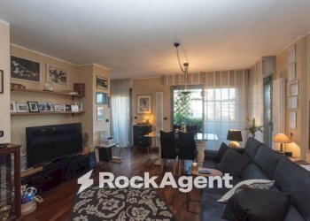 Salone - Three-room apartment viale Primo Vere, 148, Pescara - photo 7