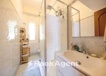 Bagno - Three-room apartment via Nicolò Copernico, 15, Genova (neighborhood San Martino) - photo 18