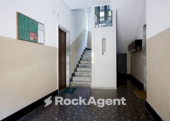 Interno palazzo - Three-room apartment via Nicolò Copernico, 15, Genova (neighborhood San Martino) - photo 32