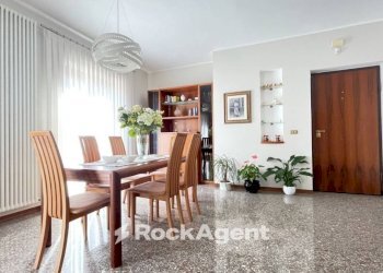 Salone - Villa via FONTANELLE 11, Tortoreto - foto 10