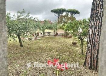 Giardino - Villa via Borgomanero, 36, Roma - foto 21