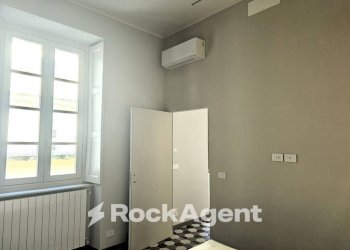 Camera da letto - Two-room apartment via Gian Francesco Bellezia, 7, Torino (neighborhood Centro) - photo 4