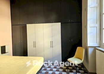 Camera da letto - Two-room apartment via Gian Francesco Bellezia, 7, Torino (neighborhood Centro) - photo 16