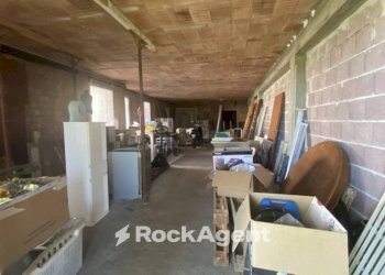 Interno non residenziale - Villa viale Mazzini, 41/B, Peccioli - photo 12