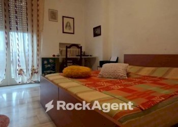 Camera da letto - Three-room apartment via Silvio Pellico, 35, Mede - photo 11