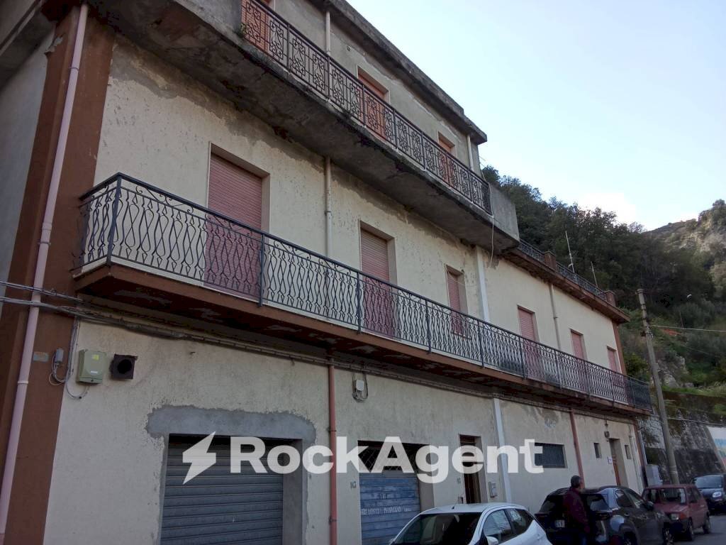 Facciata - Independent house corso Antonio Gramsci, Grotteria - photo 1
