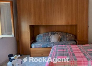 Camera da letto - Trilocale via Masseria Spagnuolo, 11, Sarno - foto 21