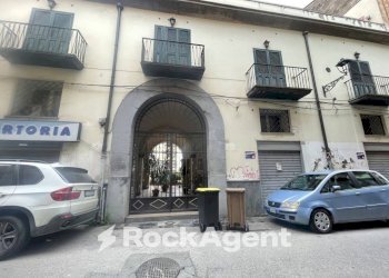 Facciata - Shop via Costantino Astarita, 43, Pagani - photo 29