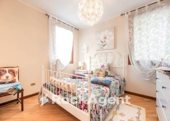 Camera da letto - Villa via Chiesa Tramonte, 11, Teolo - foto 10