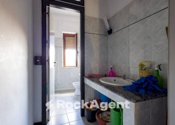 Bagno - Office corso Giuseppe Mazzini, Catanzaro - photo 31