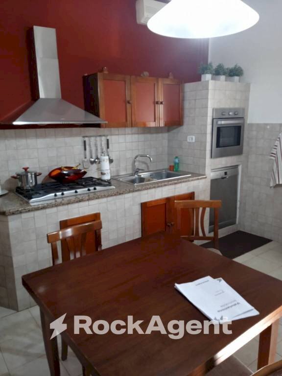Cucina - Villa via Carrara 9, Latina - foto 3