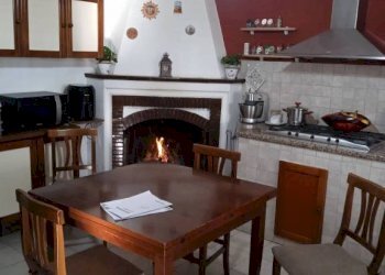 Cucina - Villa via Carrara 9, Latina - foto 4