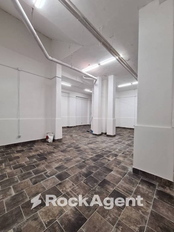 Interno non residenziale - Warehouse via Barriera del Bosco, 20, Sant'Agata Li Battiati - photo 2