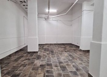 Interno non residenziale - Warehouse via Barriera del Bosco, 20, Sant'Agata Li Battiati - photo 11