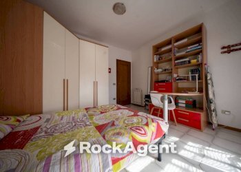 Camera da letto - Four-room apartment via Budapest, 10, Sassari - photo 14