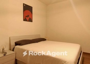 Camera da letto - Trilocale viale Milite Ignoto, 56, Alessandria - foto 9