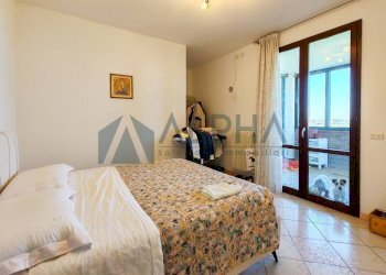 Camera da letto - Trilocale via Belvedere, Bellaria-Igea Marina - foto 9