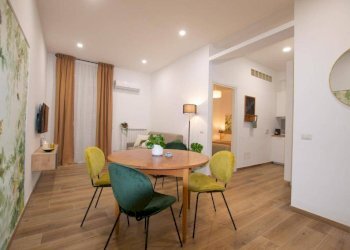 Salone - Bed & Breakfast via Garigliano, 66, Roma - photo 1