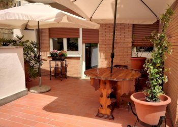 Giardino - Bilocale via Filippo Barigioni, Roma (zona Villaggio Azzurro) - foto 4
