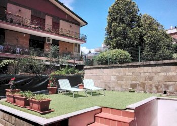 Giardino - Bilocale via Filippo Barigioni, Roma (zona Villaggio Azzurro) - foto 7