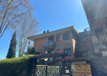 Facciata - Bilocale via Filippo Barigioni, Roma (zona Villaggio Azzurro) - foto 27