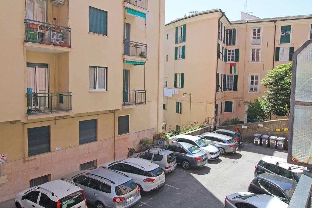 Bilocale Genova - foto 1