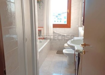 da250200-21ac-46a6-958e-2a29e1a1cb7f.jpg - Three-room apartment Via Ceroni, Montegalda - photo 12