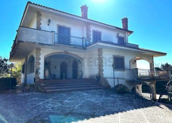 WhatsApp Image 2026-04-29 at 17.20.40 (1).jpg - Villa Via Luigi Russo 36, Caltanissetta - photo 1